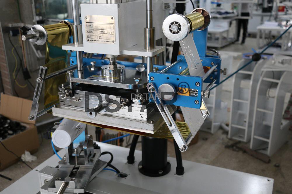Plastic cup hot foil stamping machine - Machines - 4