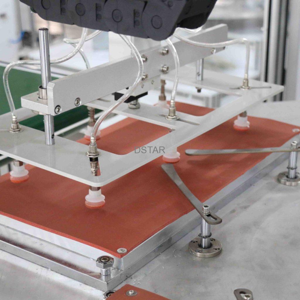 Automatic heat transfer printing machine for leather sheet - Applications - 4