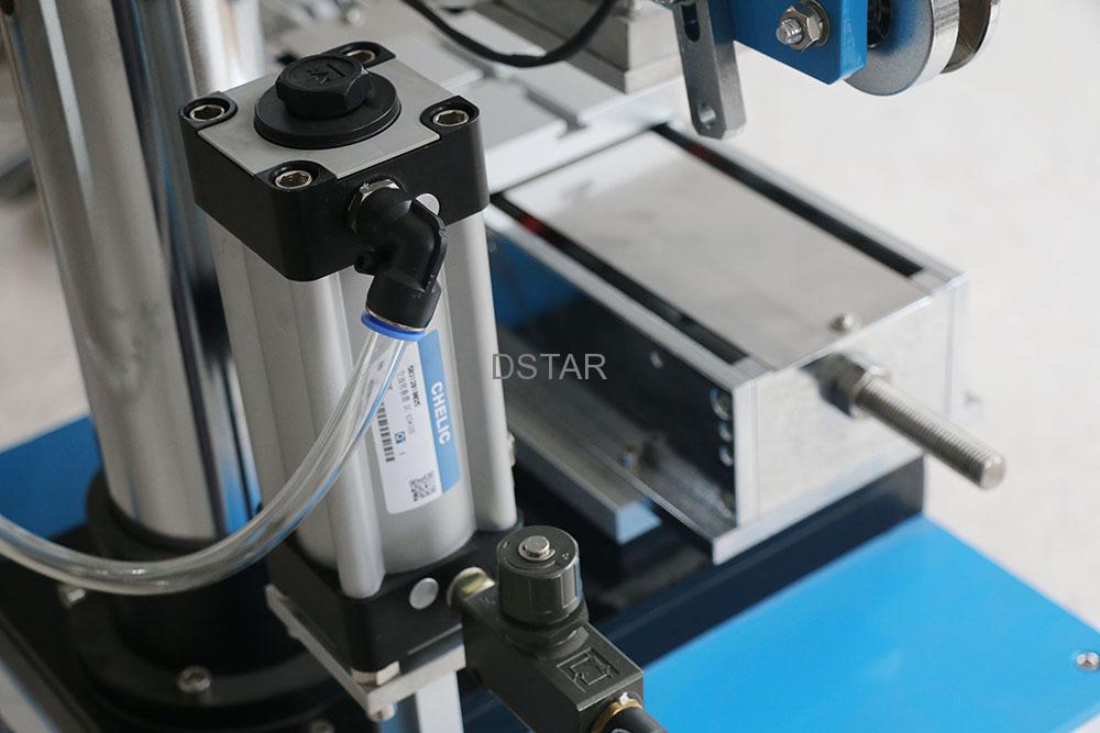 bottle cap hot foil stamping machine DX-T200A - Applications - 5